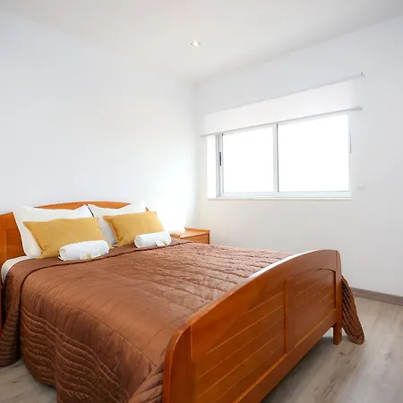 Apartment Top Floor *